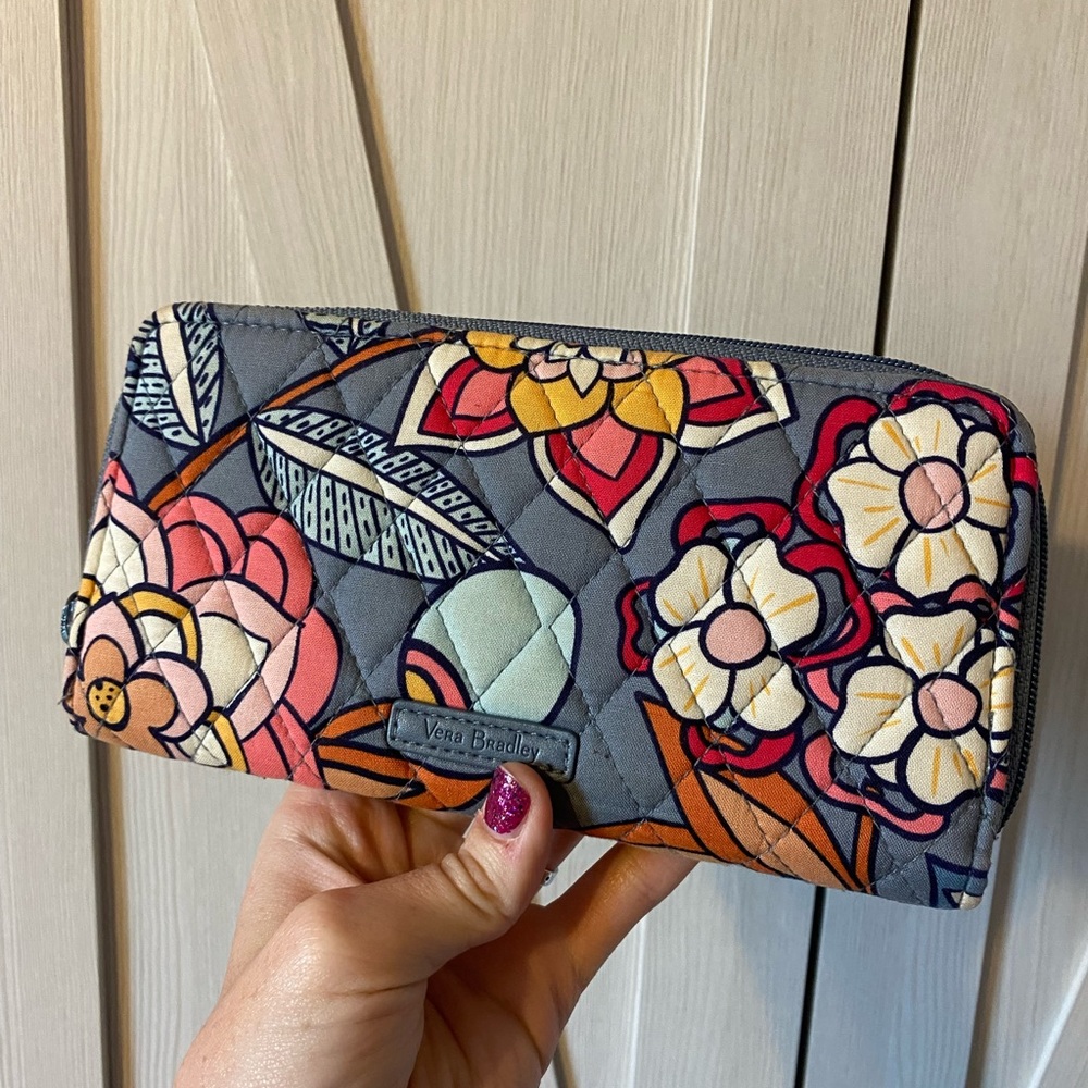 Vera Bradley wallet